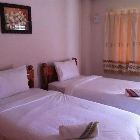Gongaew Mansion Hotel Ubon Ratchathani Exterior photo